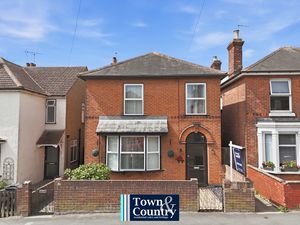 LADYSMITH AVENUE- click for photo gallery